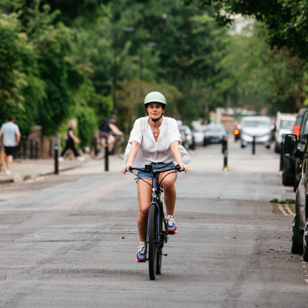 Is it Illegal to use a Phone whilst Cycling?