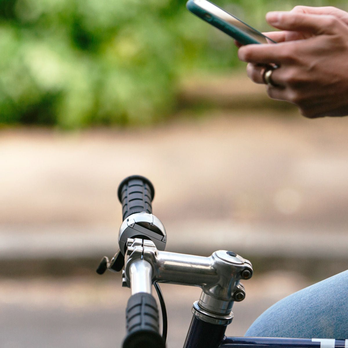 Loop Mount - Universal Bike Phone Mount - Loop