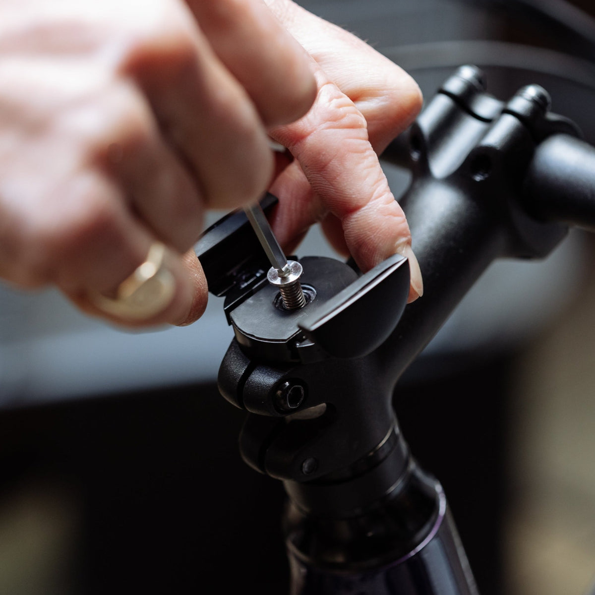 Micro Mount - Bike Phone Stem Mount - Loop